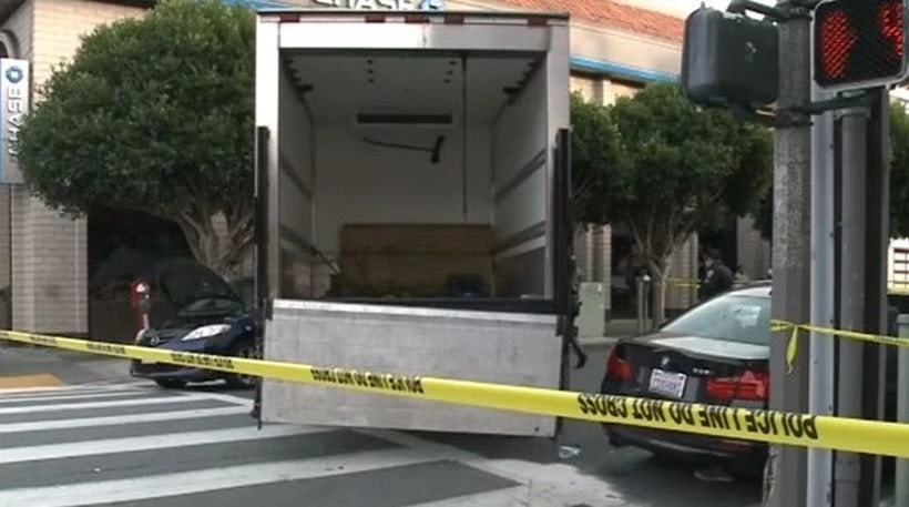 Φορτηγό έπεσε πάνω σε πεζούς στο Σαν Φρανσίσκο – Επτά τραυματίες (βίντεο)